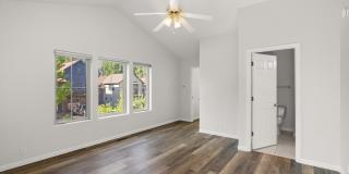 528 Lake Court Gallery 24