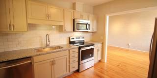 Beautiful 2 Bedroom, 1 Bath home is West Raleigh!  Pet Friendly Gallery 10