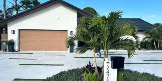 2475 NW 25th St Gallery 1