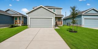 4 Week Free Move-In Special! Private Master Suite for Rent – 5 Minutes from Texas A&M–San Antonio! Gallery 1