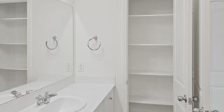 410 Forest Street Gallery 11