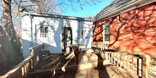 Charming One Bedroom Home in Sunnyside! Gallery 18