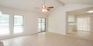 Charming 3/2 in South Austin at 290 and the Y in Oak Hill Charming 3/2 in South Austin at 290 and the Y in Oak Hill Gallery 6