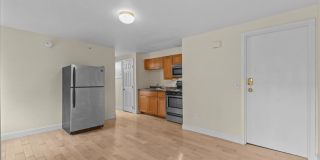 141 Main St Gallery 1