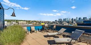 Dexter Lake Union Gallery 31