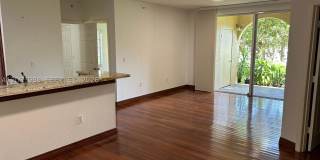 2516 Centergate Dr Gallery 1
