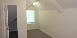 3 year new home with Granite, Stainless Applicances, Refrigerator, Microwave, Washer & Dryer, Hardwood and Carpeting Gallery 19