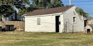 1940 Sinclair Street Gallery 12