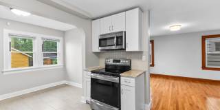 Charming 3-Bed Dutch Colonial with Modern Updates & Massive Yard – Minutes from German Village! Gallery 26