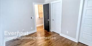 2116 Courtney Avenue Gallery 14