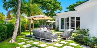 2575 Pine Tree Dr Gallery 27