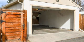1610 Wabash Street Gallery 10