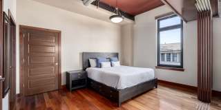Luxury Furnished Old Town Condo – Modern Elegance in the Heart of Fort Collins Gallery 21