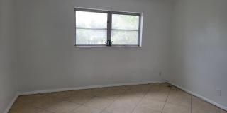 4310 NW 12th Court Gallery 7