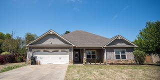 Beautiful home available from May 10! Gallery 1