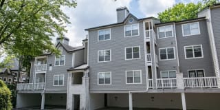 The Carlyle at Perimeter Apartments Gallery 26