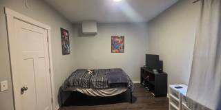 626 Taylor St NE Gallery 11