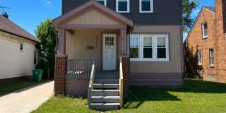 Awesome 3 bedroom Eastpointe Stunner Gallery 1