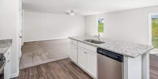 Room in 4 Bedroom Home at Nia Rd Gallery 6