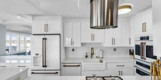 28 Riverside Avenue Gallery 1