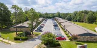 Stonehenge Apartments Gallery 8