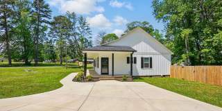 Mount Holly 3 Bedroom Ranch w/ Fenced in Back Yard Gallery 4