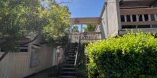 2200 Notre Dame #7 Gallery 1