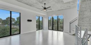 924 NE 4th Street Gallery 11