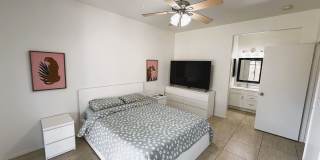 Spacious, Stylish, Sharp 2 bed 2 bath 1 car garage and Gated Community! Gallery 6