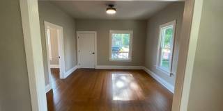 Newly Remodeled 2 Bed 1.5 Bath Home will Large Oversized 2-Stall Garage! Gallery 8