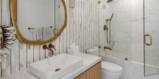 2200 The Strand Gallery 29