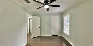 Updated 3-Bedroom Home Near TJC & Medical District! Gallery 14