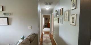 FULLY FURNISHED 4 BEDROOM, WALKOUT BASEMENT - SHORT TERM 6 MONTH RENTAL AVAILABLE IN OZARK! Gallery 15