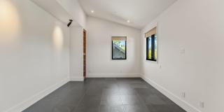 1420 Allyn Avenue Gallery 23