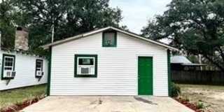 1011 WILKINSON Street Gallery 1
