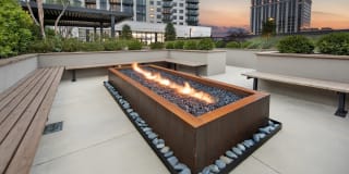 AMLI Lenox Gallery 7