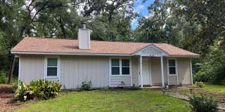 2 Bed / 2 Bath in Super Popular Renegade Village! Gallery 1