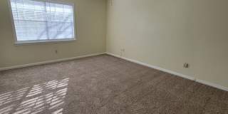 Bryan - 4 Bedroom - 2 bath - 2 story House with attached garage Gallery 33