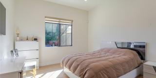 7714 Lasaine Avenue Gallery 54