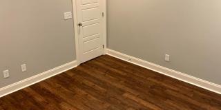 Convenient 3BR/2BA Townhome with Garage & Lawn Care Included Gallery 8