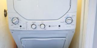 7117 West 93rd Street Gallery 6