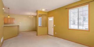 Great location *2Bed*2Bath Townhome- Available June 1 Gallery 7