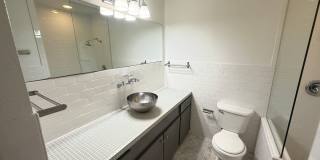 River Oaks Gallery 70