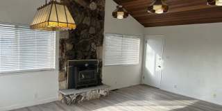 Well Maintained 3 Bedroom, 2 Bath Home Gallery 9