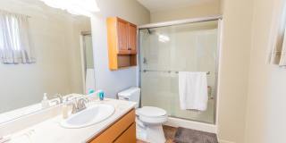 6 Bedroom 3.5 Bathroom Tri-Level Home In Tempe close to ASU Gallery 50