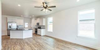 8001 SAWDUST Gallery 11