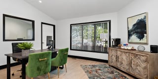 Glen at Bogey Hills Gallery 46