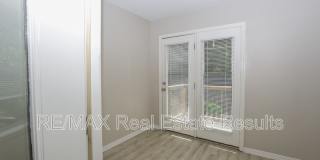 205 White Oak Dr NE Gallery 22