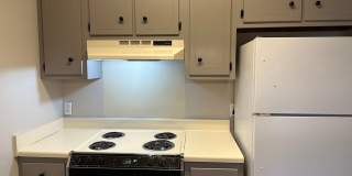 Pine Hill Apartments - Tupelo Gallery 13