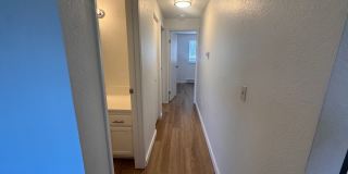 Stunning 2 Bed, 1 Bath w/ Laundry & AC in Lincoln Heights! Stunning 2 Bed, 1 Bath w/ Laundry & AC in Lincoln Heights! Gallery 13